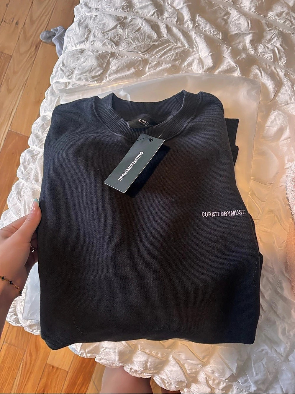CURATEDBYMUSE Black Crewneck Sweatshirt Size XS and joggers size XS